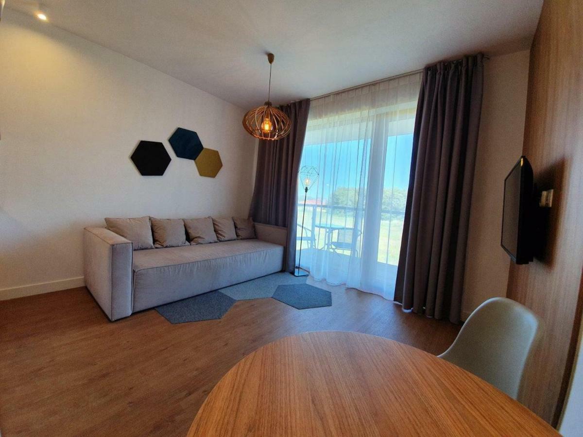 Prywatne Apartamenty W Hotelu - 365Pam Sarbinowo Bagian luar foto